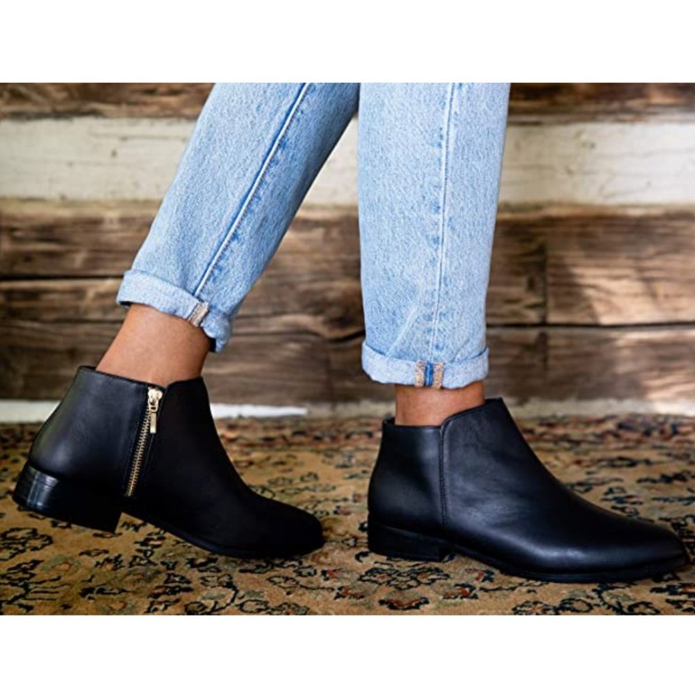 Nisolo Lana Ankle Boot, 9 to 9.5. New in box!